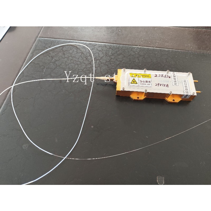 Industrial Applications Of Laser - 260W高出力レーザーポンプモジュール（光ファイバー付き）産業用マーキングおよびレーザー加工用途向け