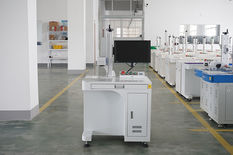 高性能ファイバーレーザーマーキングマシン-50W 60Wシリ - Laser Marking Machine のレビューと価格